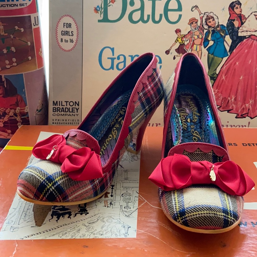 Irregular Choice Tan Kanjanka Sz. 36. (5.5)